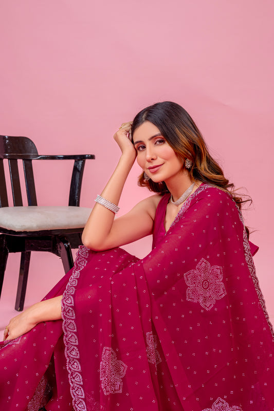 Leelavati Embroidered, Embellished Bollywood Georgette Saree (Pink)