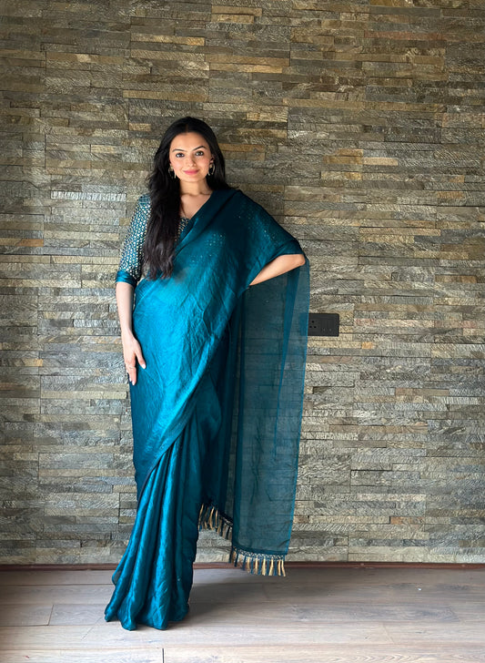 Leelavati Embroidered, Embellished Bollywood Organza Saree (Blue)