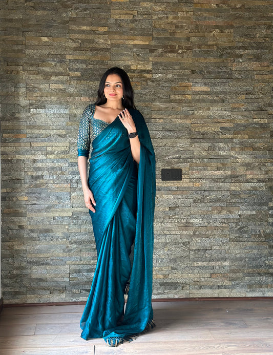 Leelavati Embroidered, Embellished Bollywood Organza Saree (Blue)