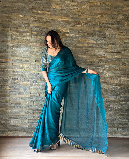 Leelavati Embroidered, Embellished Bollywood Organza Saree (Blue)