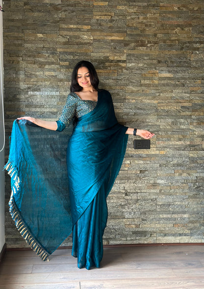 Leelavati Embroidered, Embellished Bollywood Organza Saree (Blue)