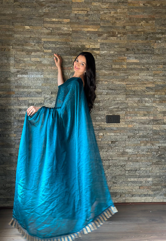 Leelavati Embroidered, Embellished Bollywood Organza Saree (Blue)