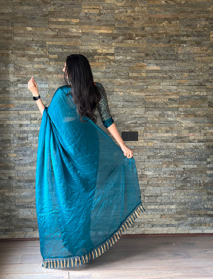 Leelavati Embroidered, Embellished Bollywood Organza Saree (Blue)